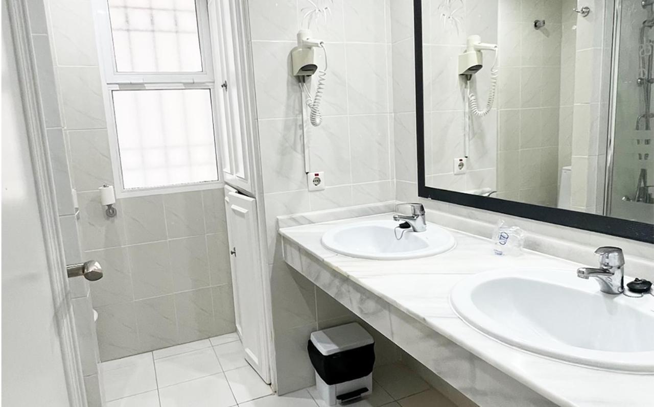 Apartament Rancho B Miraflores Malaga Exterior photo